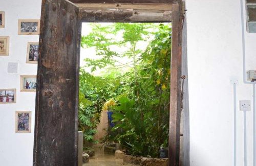 Bagamoyo Cabin | Firefly Boutique Lodge