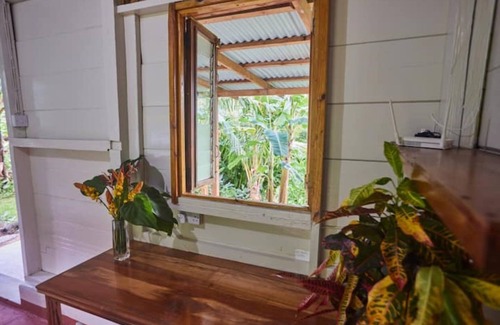 Fond Cani Cottage | Firefly Cabin