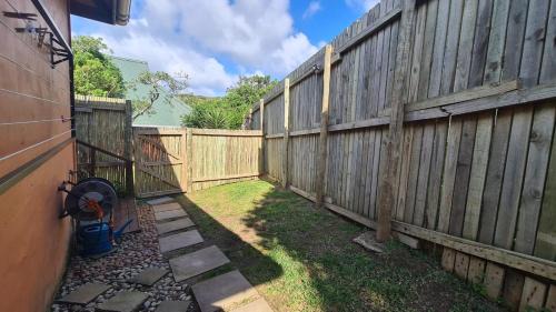 Kenton on Sea Apartment | Firefly Cottage: Cosi nest tucked away in garden