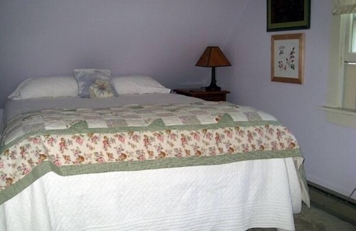 Hope Cottage | Firefly Cottage - Lakefront Cottage in Hope - Maine's Best Kept Secret