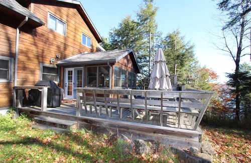 Marmora and Lake Cottage | Firefly Lodge - remote BOAT-ACCESS waterfront log home