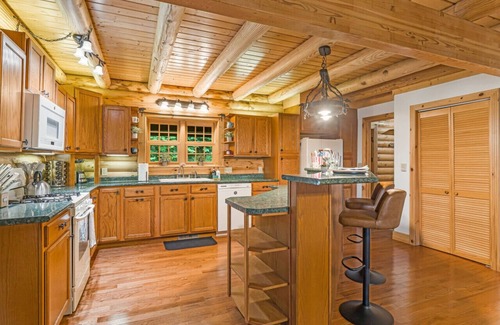 Bryson City Apartment | Firefly Lodge; views, theatre, game room, hot tub