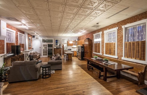 Old Town House | FireHouse Alley Elegant Loft-Style Retreat