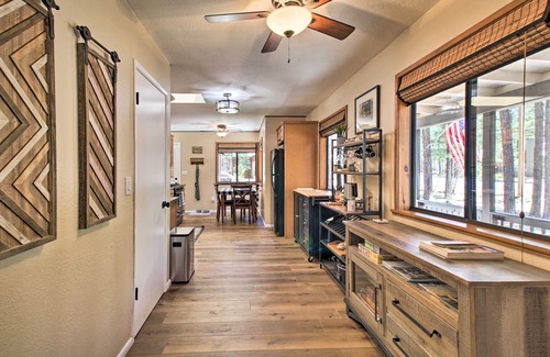 Pinetop Cabin | Fireplace, Deck & Grill: Pinetop Cabin Rental!