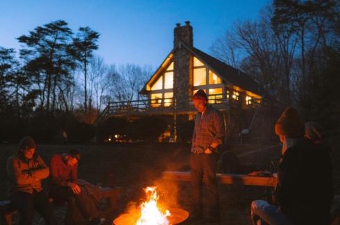 Logan House | Fireside Lodge - by The Chalets