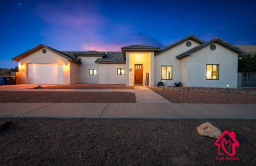 Taylor Ranch House | Fireside Oasis Retreat - An Irvie Home