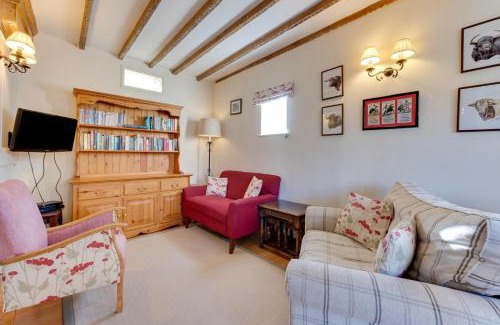 Rolvenden House | Firs Coach House