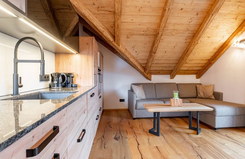 Mariapfarr Apartment | First-class penthouse with sauna