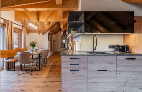 Mariapfarr Apartment | First-class penthouse with sauna