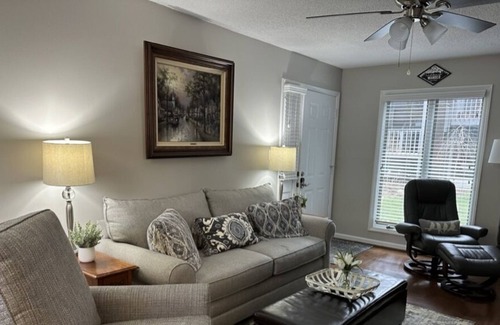 Blowing Rock Condo | First floor 2BR/2BA Condo-Downtown Blowing Rock