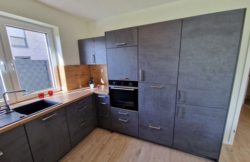Steenfelderfehn Apartment | First floor apartment with kitchen & Netflix