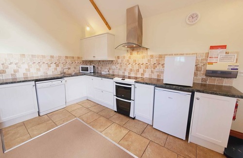 Woolland Apartment | First Floor Barn Retreat with Indoor Pool – Hayloft at The Victorian Barn Dorset