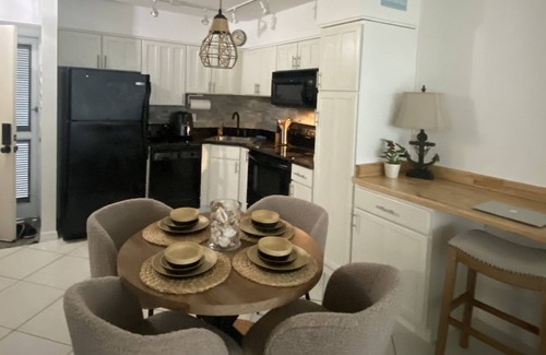 Fort Pierce Condo | First Floor Cozy Beachside Condo