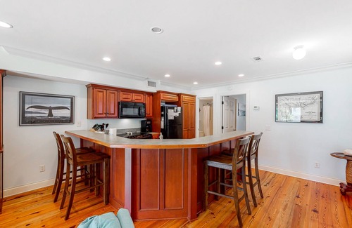 Ocean Ridge Condo | First-floor, dog-friendly condo in golf course setting with back deck & W/D