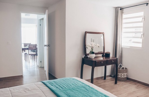Grand Case Apartment | First floor one bedroom Apartment Sea View