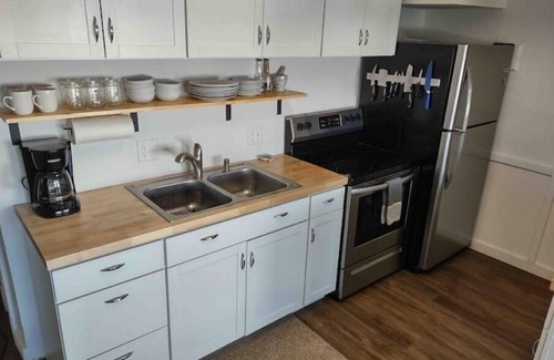 Baldy Mountain Apartment | First Floor Studio W/Full Kitchen & View in Breck