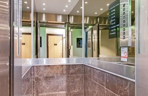 Bromma Hotel | First Hotel Brommaplan