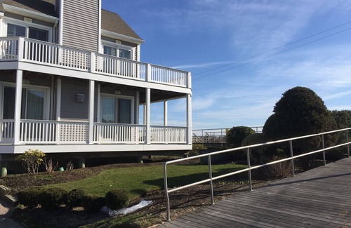 Gold Coast House | First House on Boardwalk; Gold Coast, Beachfront, 4Bd/3.5Ba, 12 Guests