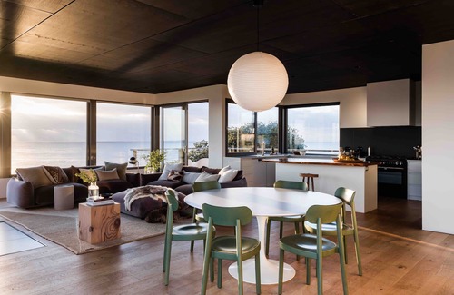 Seymour House | FIRST LIGHT Tasmania (House)