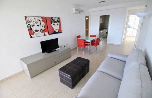 Molinell Apartment | FIRST LINE BEACH APARTMENT WITH SEA VIEWS. WIFI.