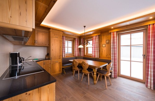 Zauchensee Ski Chalet | First Peak Luxury Chalet w. Sauna