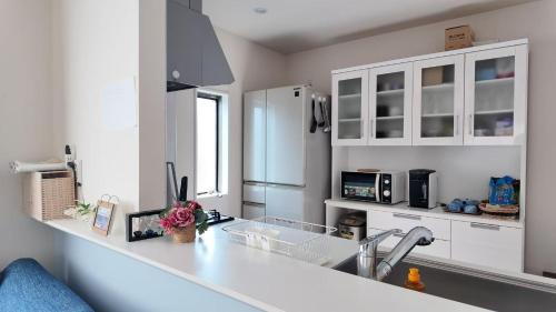 Nakakasai Apartment | First sight hut house