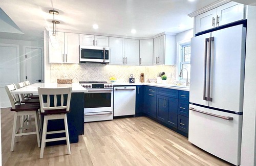 Dennis House | FIRST TIME OFFERED FOR RENT! Fully renovated 3 bed home near Mayflower Beach