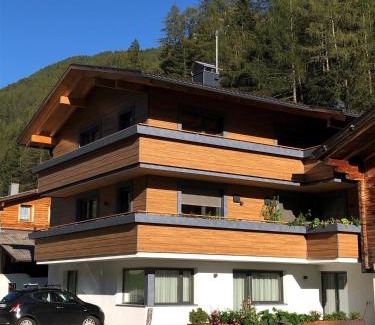 Predoi Apartment | Fischa Apartements