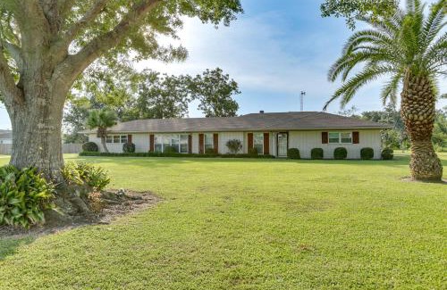 Chauvin House | Fish and Explore Serene Home on Bayou Petit Caillou