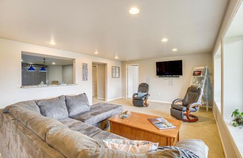 Ketchikan Apartment | Fish and Hike Apartment with Pool Table in Ketchikan!