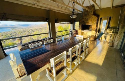 Kgetlengrivier House | Fish Eagles View - on game farm close to pilansberg