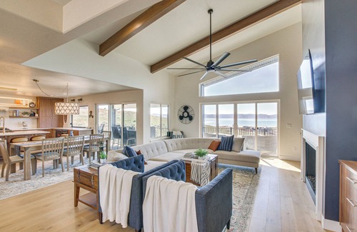 Fish Haven House | Fish Haven Gem w/Lake View & Community Beach!