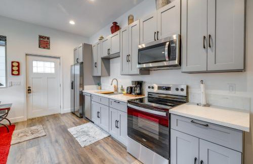 Garibaldi Apartment | Fish, Hike and More Tillamook Bay Escape!