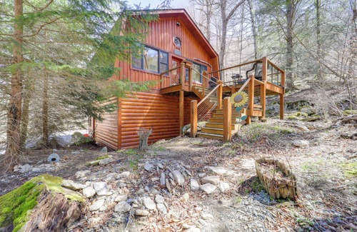 Beech Mountain House | Fish, Hike & Explore: Cozy Home in Beech Mountain!