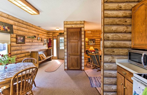 Lake Nebagamon Cabin | Fish & Hike: Wooded Cabin 9 Mi to Lake Nebagamon!