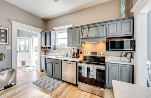 Crawfordville House | Fish & Kayak: Home Near Shell Point Beach!