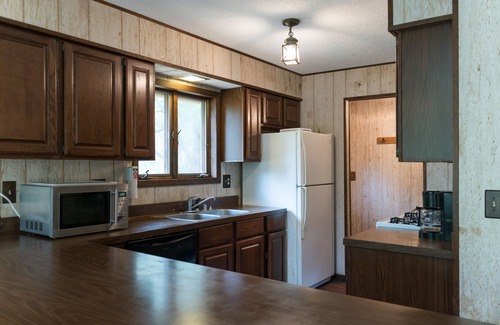 Branch Cabin | Fish & Kayak the Pere Marquette River from this Cozy Cabin on the River Bank