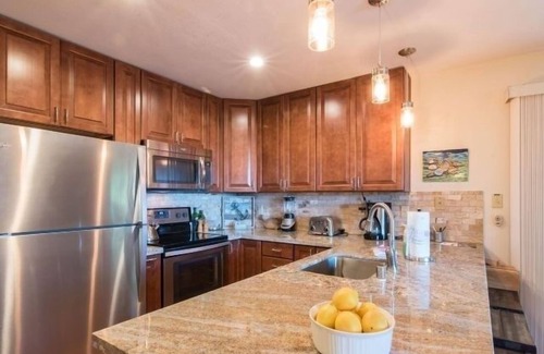 Anchor Bay House | Fish Rock 2 Bedroom Home by RedAwning