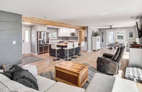 Moses Lake House | Fish, Swim, Relax: Moses Lake Gem w/Outdoor Oasis