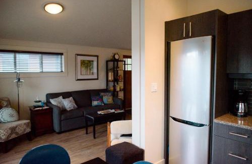 Port Renfrew House | Fish Tales Cottage