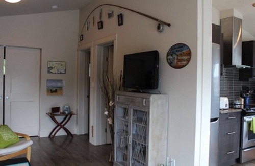 Port Renfrew House | Fish Tales Cottage, Port Renfrew, Vacation Rental