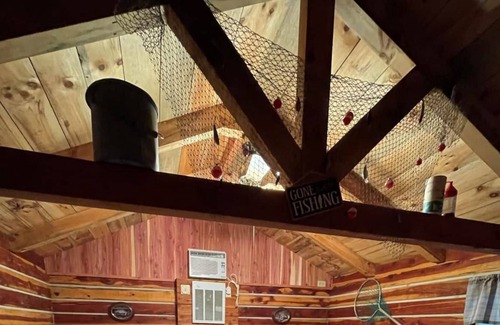 Rome Cabin | Fish Upon A Star, Twin Lakes Country Cabins