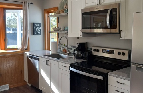 Poynette Condo | Fisher's Flop - A Lofted Condo on the Wisconsin River