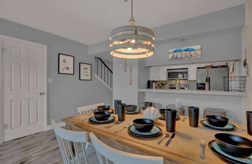 Harbor Oaks Condo | Fisherman Friend! - Coastal Condo - Views Await!