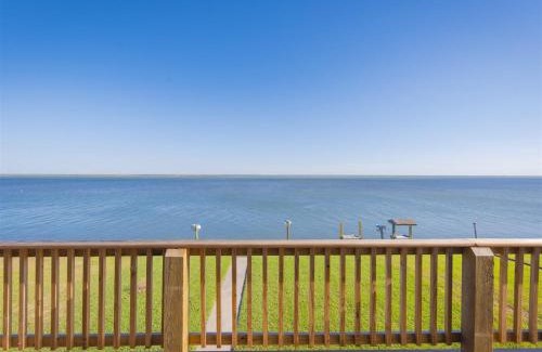 Palm Harbor House | Fisherman Luv
