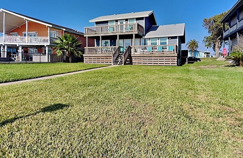 Palm Harbor Cottage | Fisherman Luv