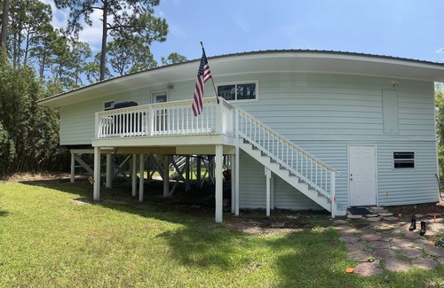 Carrabelle House | Fisherman Paradise nWaterfront fishing w/dock and golf access
