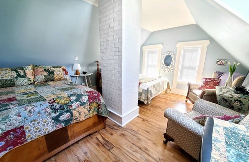 Mahone Bay Bed & Breakfast | Fisherman's Daughter Bed & Breakfast