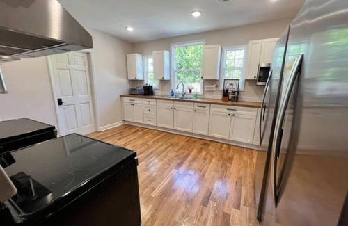 Fries Apartment | Fisherman's Den At The Washington Inn
