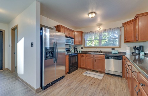 Dover House | Fisherman's Paradise w/Fire Pit, Deck + Patio!